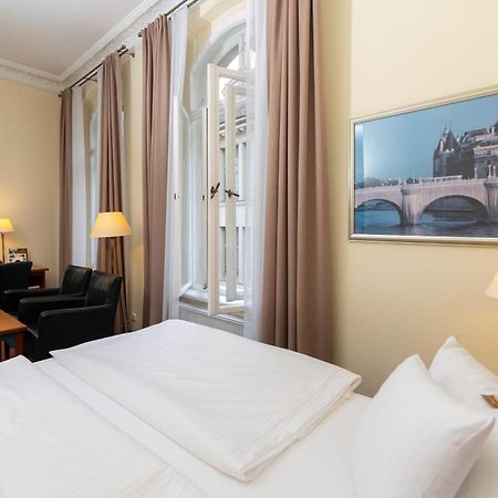 Akzent Hotel Am Goldenen Strauss Görlitz Buitenkant foto