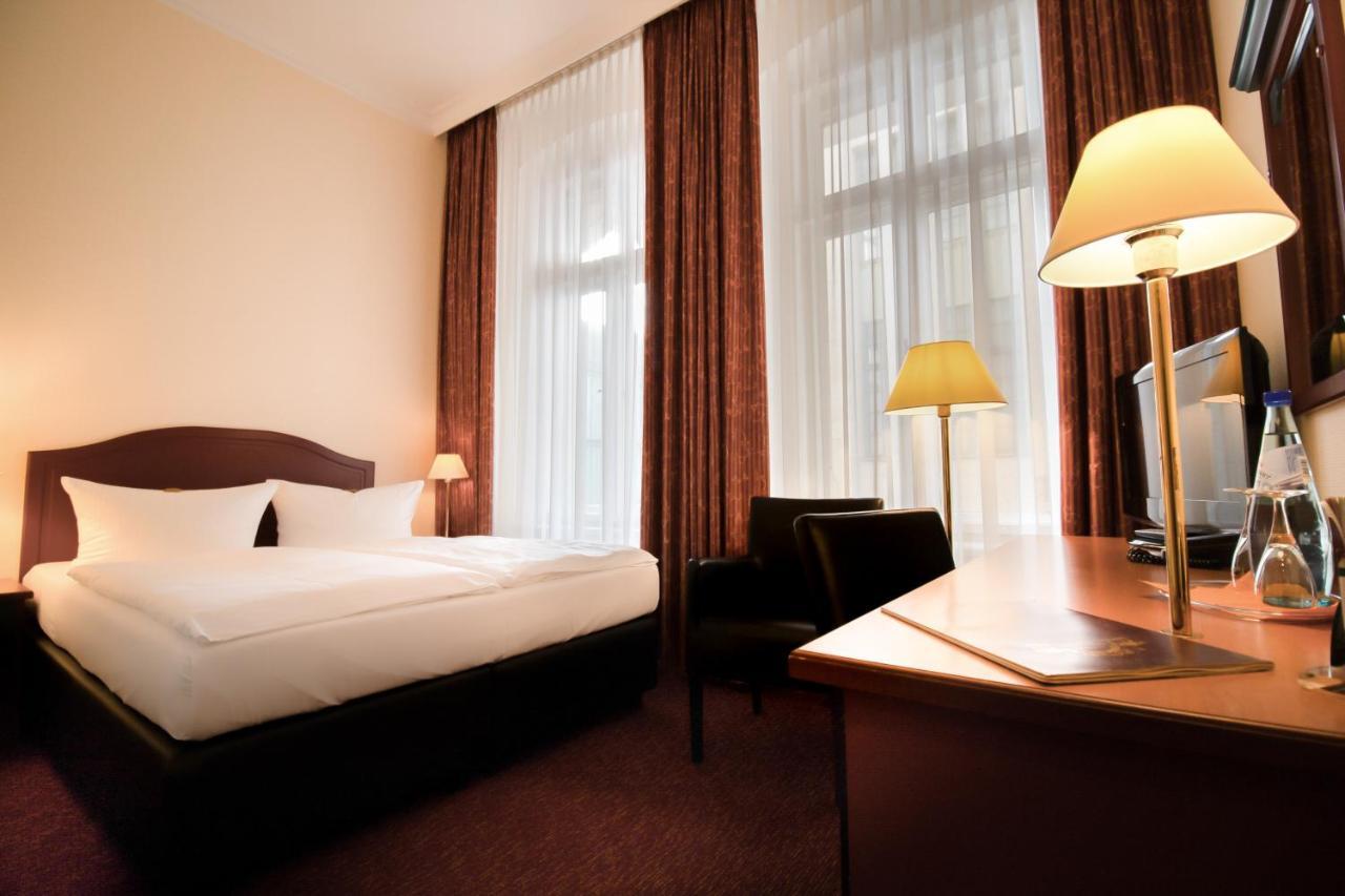 Akzent Hotel Am Goldenen Strauss Görlitz Buitenkant foto