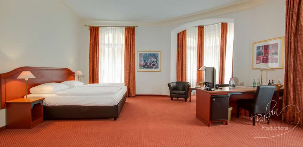 Akzent Hotel Am Goldenen Strauss Görlitz Kamer foto