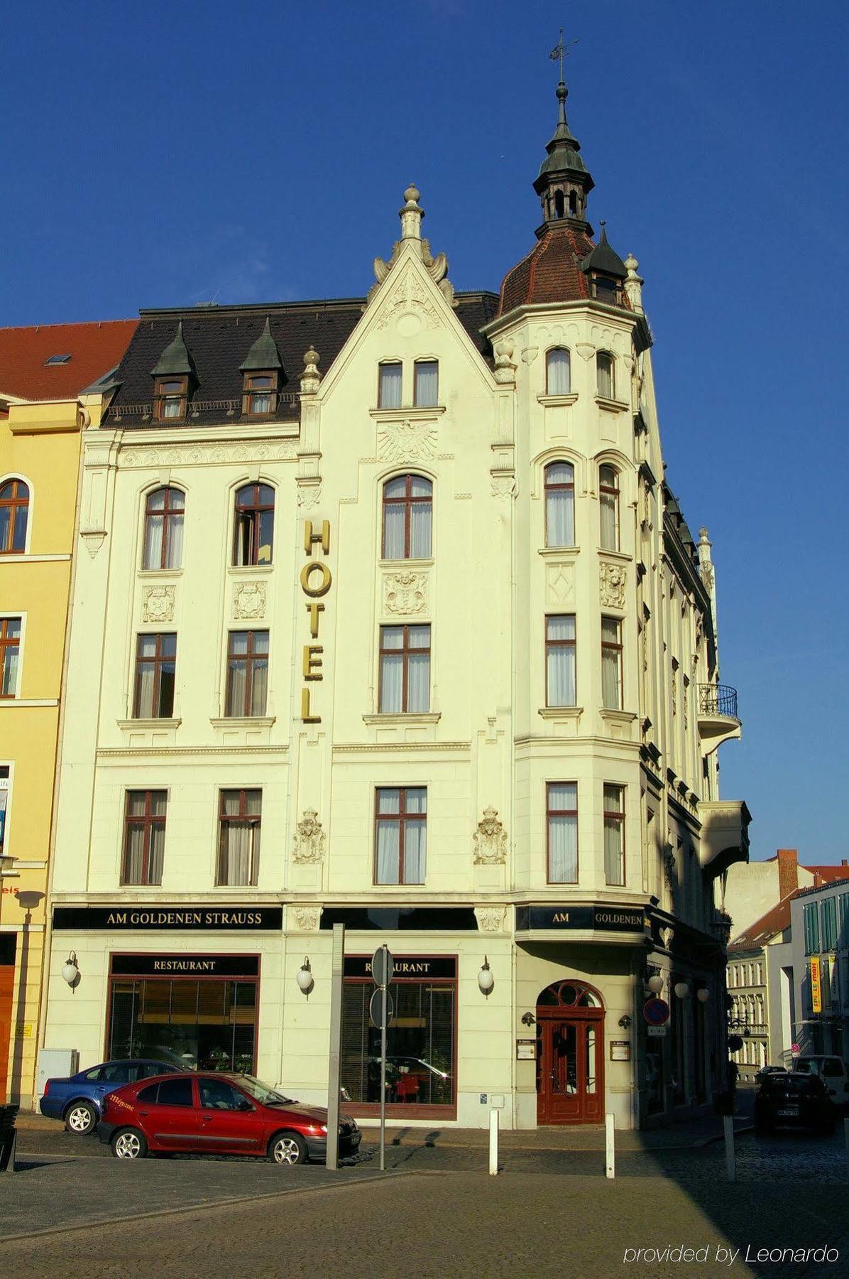 Akzent Hotel Am Goldenen Strauss Görlitz Buitenkant foto