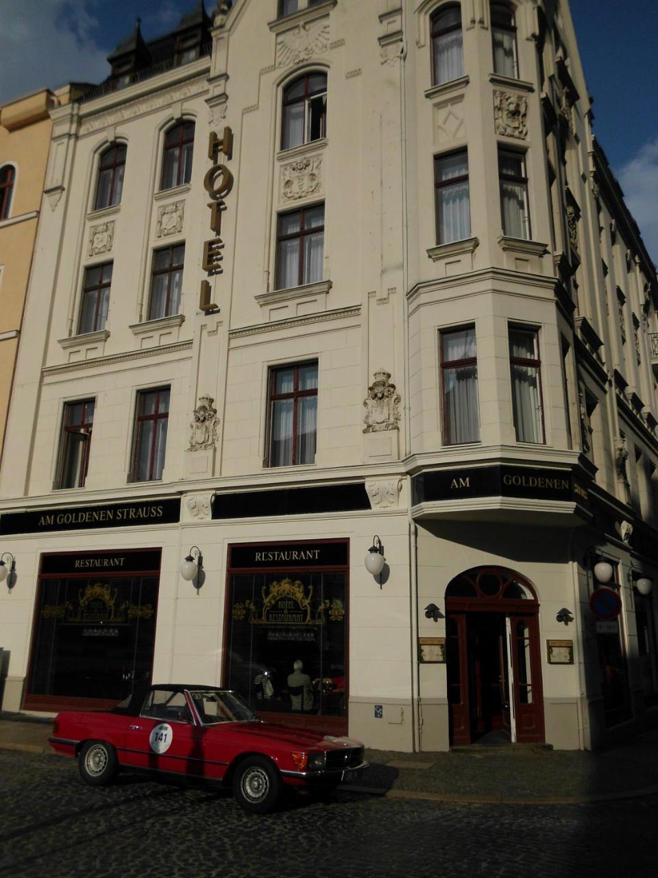 Akzent Hotel Am Goldenen Strauss Görlitz Buitenkant foto
